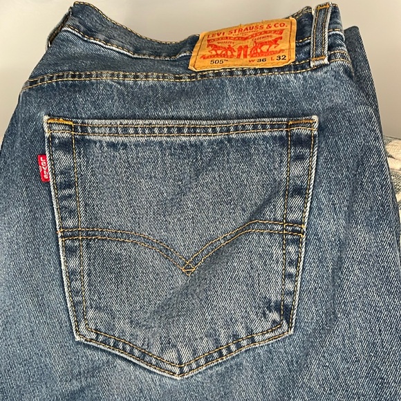 Levi's Other - Men's Levi 505 jeans